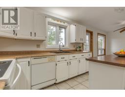 Storage - 93 Regal Road, Dartmouth, NS B2W4E9 Photo 12