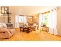 2184 Highway 334, Upper Wedgeport, NS B0W1B0 Photo 12