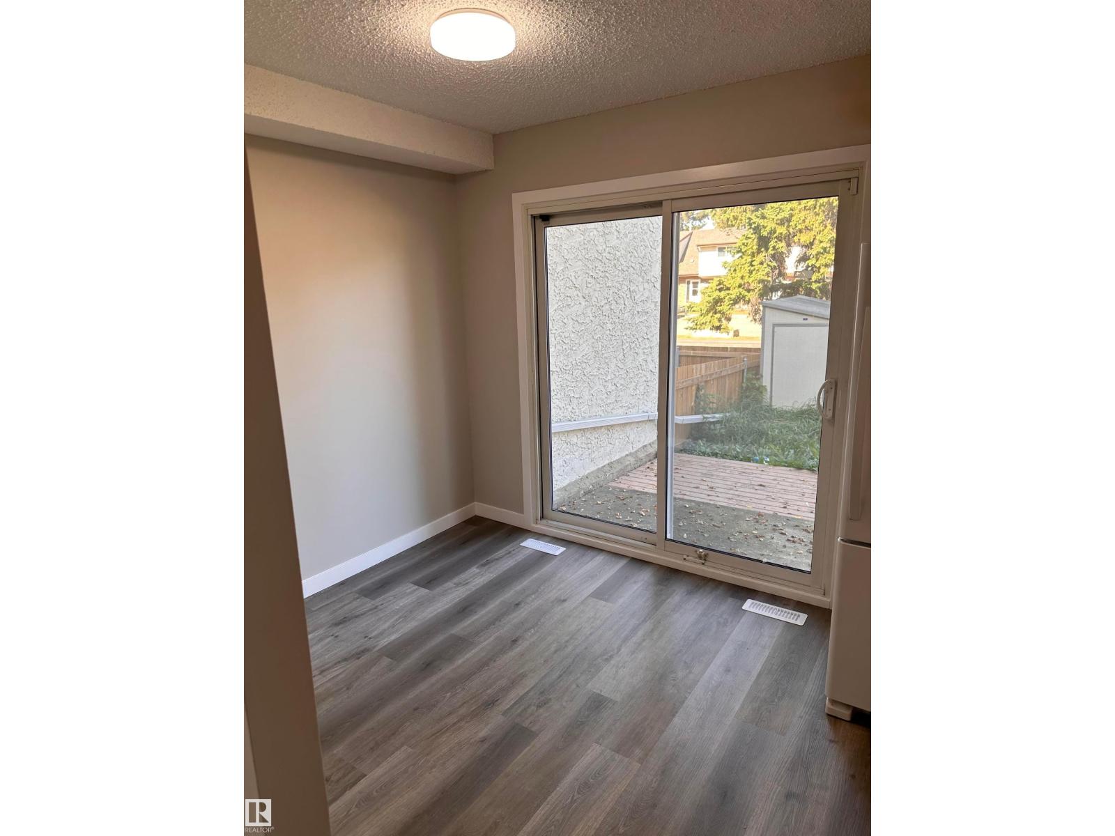 9G CLAREVIEW VG NW - 11