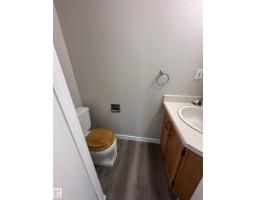 9g Clareview Vg Nw, Edmonton, AB T5A3P2 Photo 16