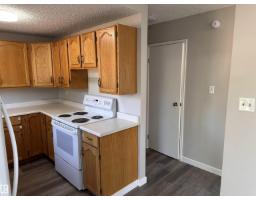 9g Clareview Vg Nw, Edmonton, AB T5A3P2 Photo 8