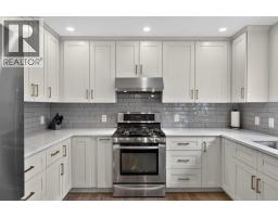 Primary Bedroom - 145 Lakeview Shores, Chestermere, AB T1X1H1 Photo 11