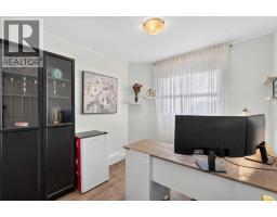 3pc Bathroom - 145 Lakeview Shores, Chestermere, AB T1X1H1 Photo 12