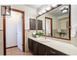 2pc Bathroom - 46 Mountain Park Drive Se, Calgary, AB T2Z1P4 Photo 20