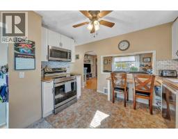 5021 54a Street, Lloydminster, AB T9V0S2 Photo 8