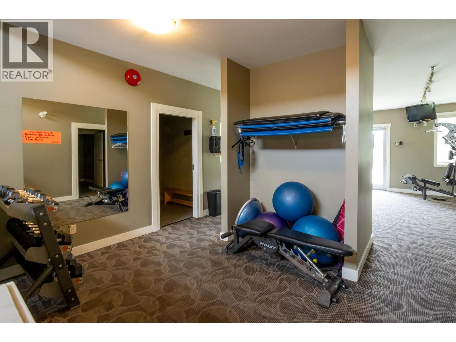 #104 3733 Casorso Road - Image 36