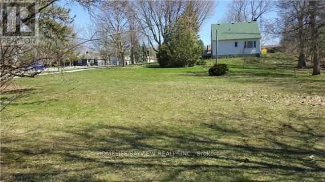 66 ROXBOROUGH ROAD, Newmarket (Gorham-College Manor)