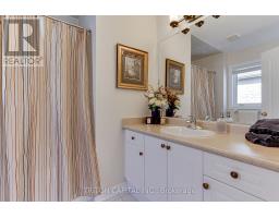 96 Timber Valley Avenue, Richmond Hill, ON L4E4Z9 Photo 32