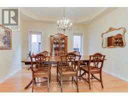 96 Timber Valley Avenue, Richmond Hill, ON L4E4Z9 Photo 9