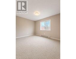 B7 - 179 Edgehill Drive, Barrie, ON L4N1L9 Photo 7