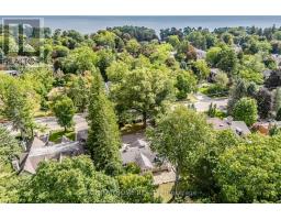1037 Lakeshore Road W, Oakville, ON L6L1E7 Photo 11