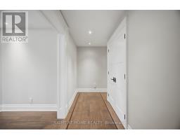 1037 Lakeshore Road W, Oakville, ON L6L1E7 Photo 13