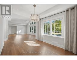 1037 Lakeshore Road W, Oakville, ON L6L1E7 Photo 19