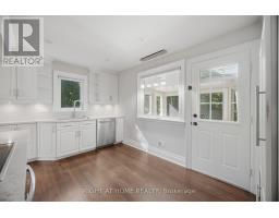 1037 Lakeshore Road W, Oakville, ON L6L1E7 Photo 21