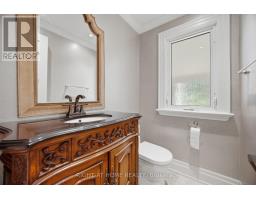 1037 Lakeshore Road W, Oakville, ON L6L1E7 Photo 26