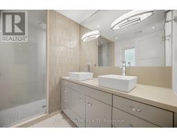 1037 Lakeshore Road W, Oakville, ON L6L1E7 Photo 29