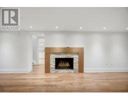 1037 Lakeshore Road W, Oakville, ON L6L1E7 Photo 36