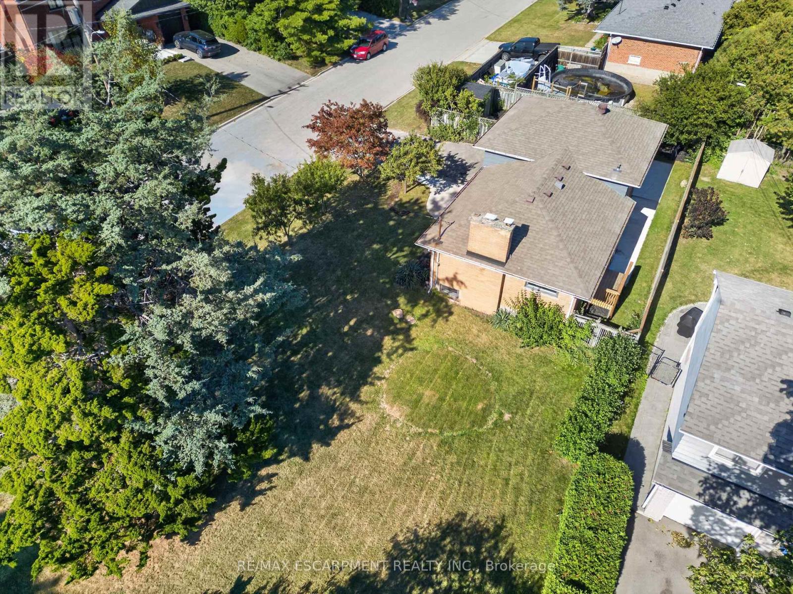 3028 EVA DRIVE - 44
