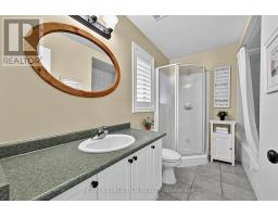 22 Nailsworth Crescent, Caledon, ON L7C1R3 Photo 16