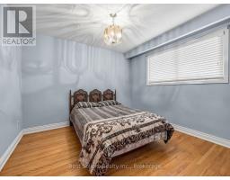 Bedroom 2 - 3570 Autumn Harvest Drive, Mississauga, ON L4Y3S1 Photo 13