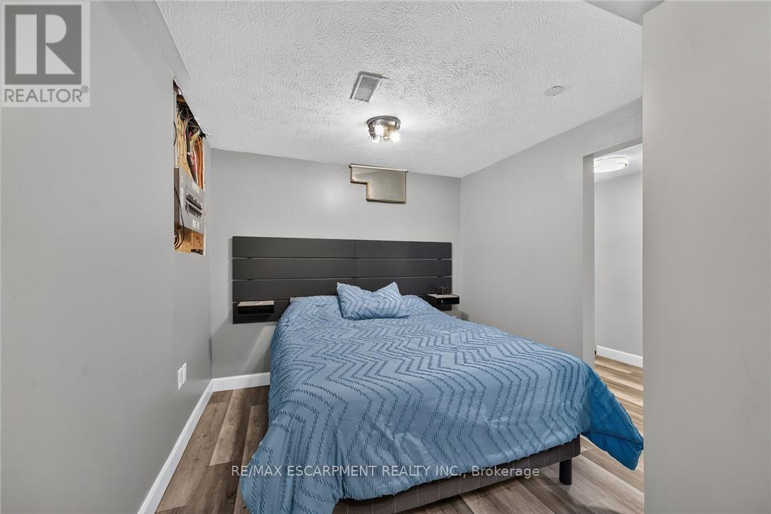 359 FIRST LINE - Image 29