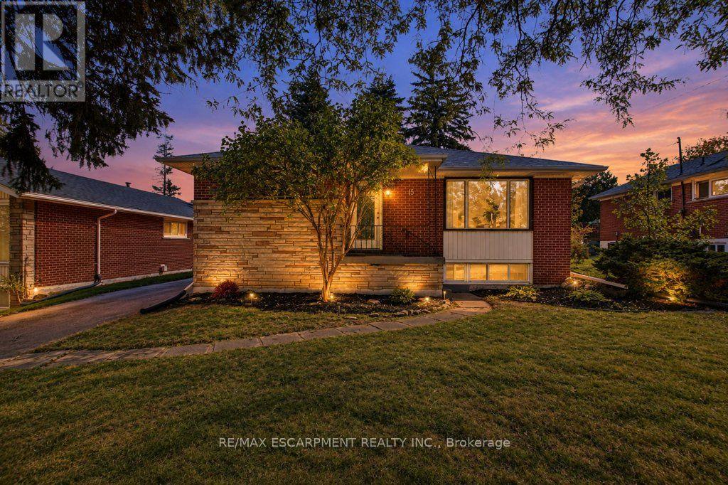 15 Carwyn Crescent, Hamilton, ON photo 43