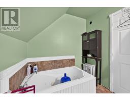 14439 Highway 6, East Wallace, NS B0K1E0 Photo 31