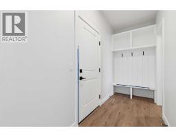 462 Bighorn Avenue SW - photo 3