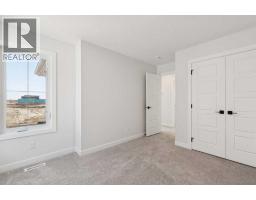462 Bighorn Avenue SW - photo 22
