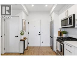 547, 110 18A Street NW - photo 8