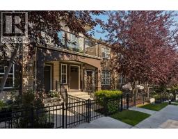 945 Mckenzie Towne Manor SE - photo 1