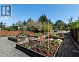210 747 Travino Lane, Saanich, BC V8Z0E2 Photo 22