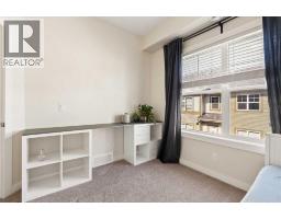 945 Mckenzie Towne Manor SE - photo 27