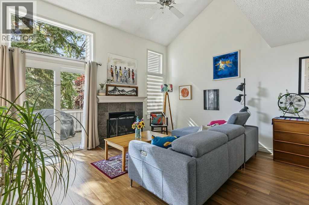 205 Edgedale Gardens NW, Calgary