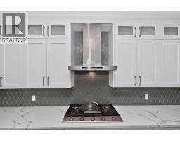 5pc Bathroom - 170 Kinniburgh Crescent, Chestermere, AB T1X1Y1 Photo 10