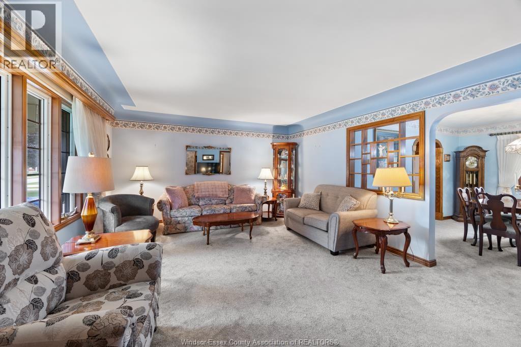 247 ERIE STREET South, Harrow — photo 8