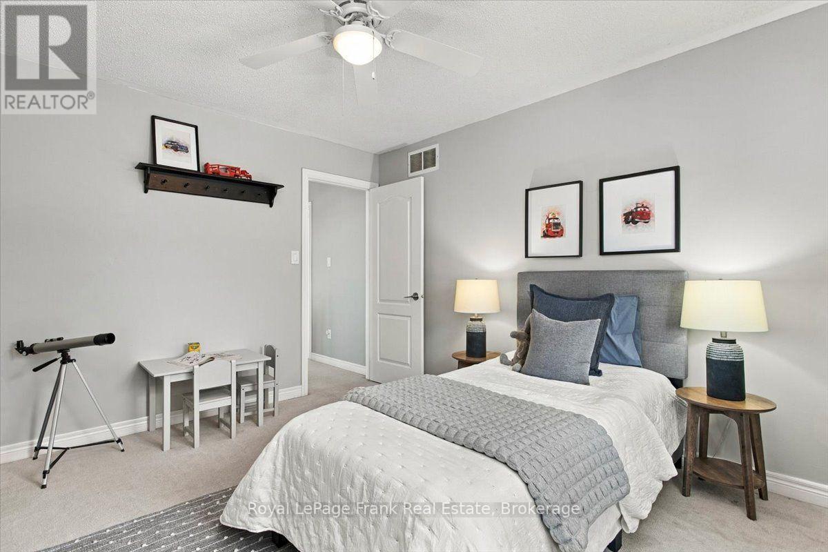 34 FREER CRESCENT - Image 22