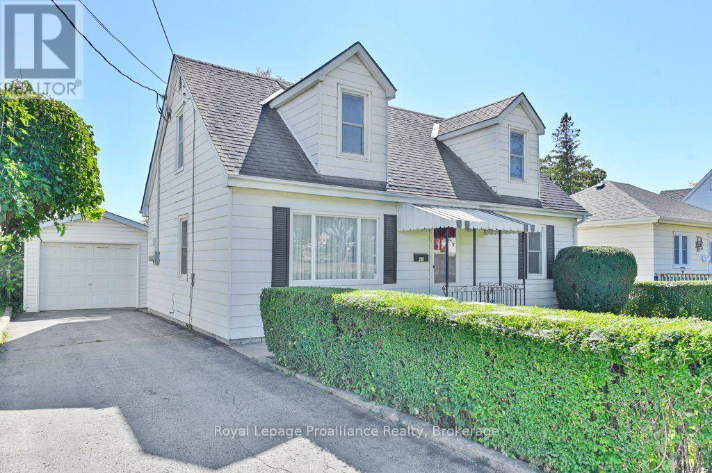47 BAY DRIVE - 2