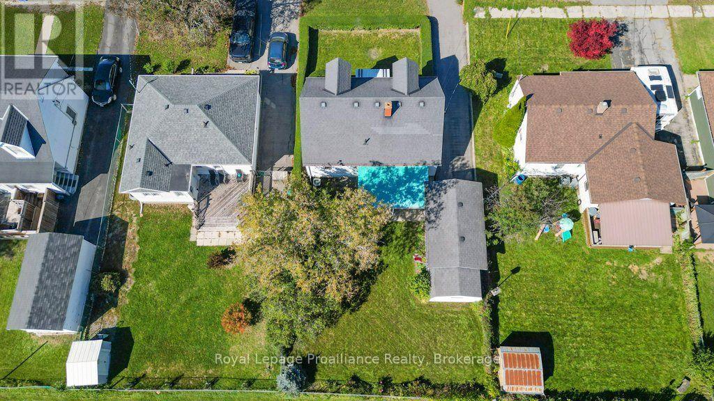 47 BAY DRIVE - Image 38