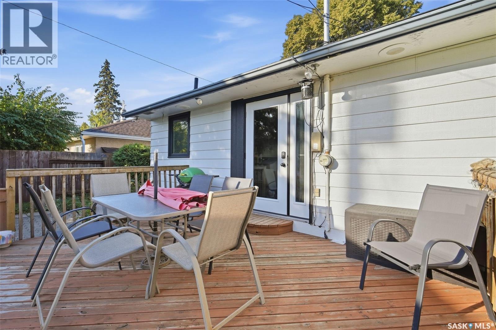 49 Mackenzie CRESCENT - 32