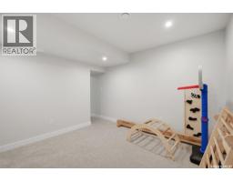 49 Mackenzie Crescent, Saskatoon, SK S7J2R4 Photo 23