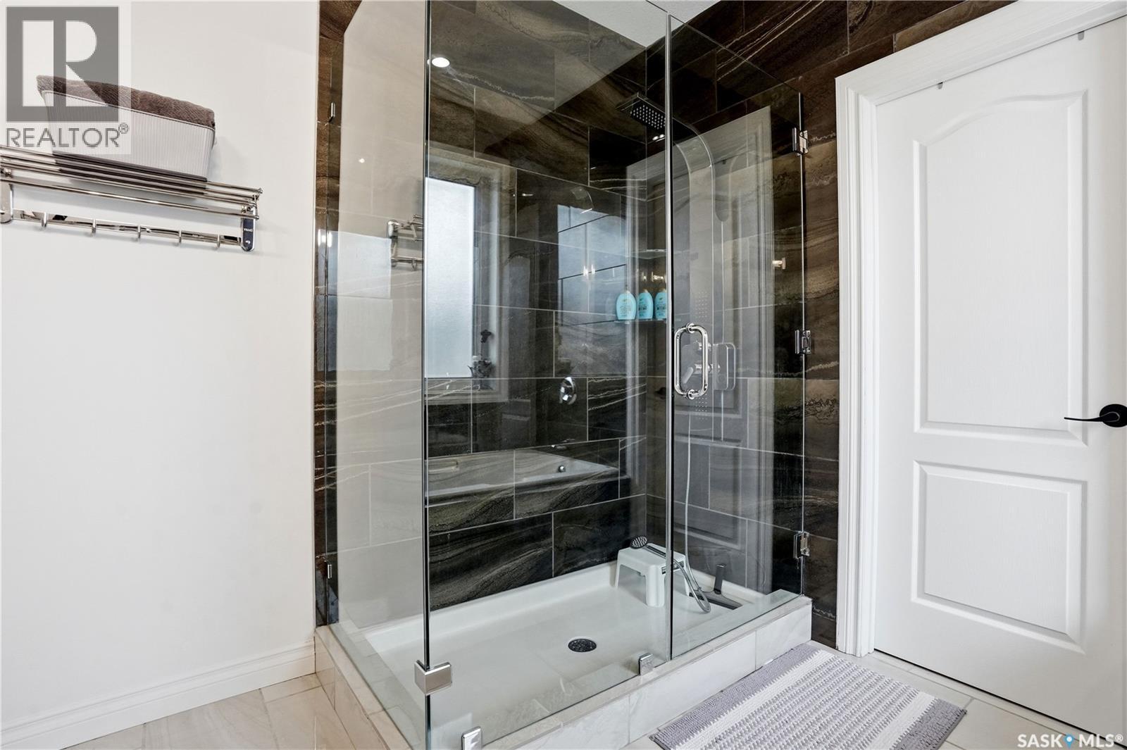 4714 Green Apple DRIVE E, Regina — photo 24