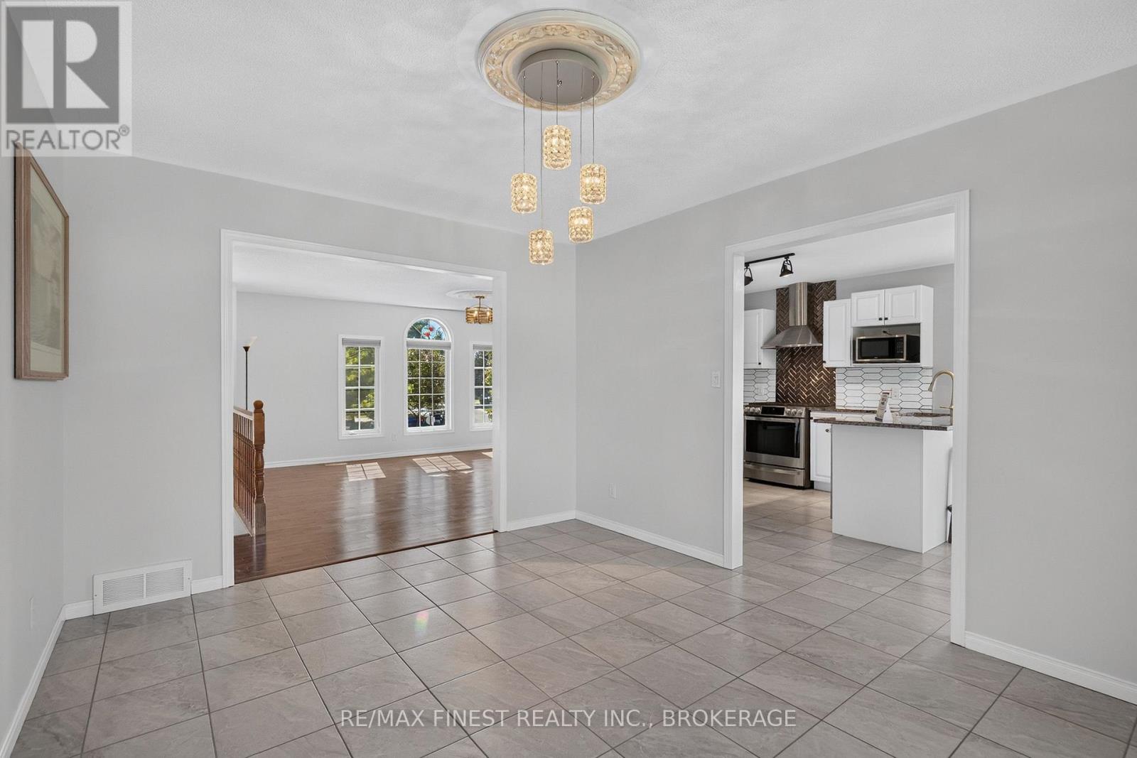 412 MALABAR DRIVE - 11