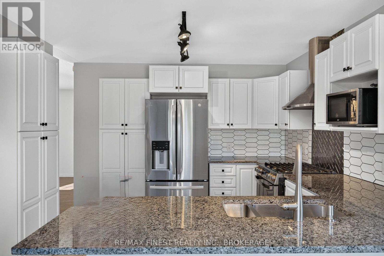 412 MALABAR DRIVE - Image 16