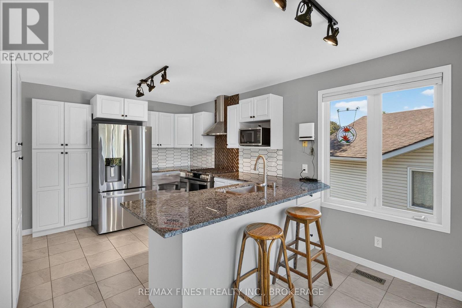 412 MALABAR DRIVE - 19