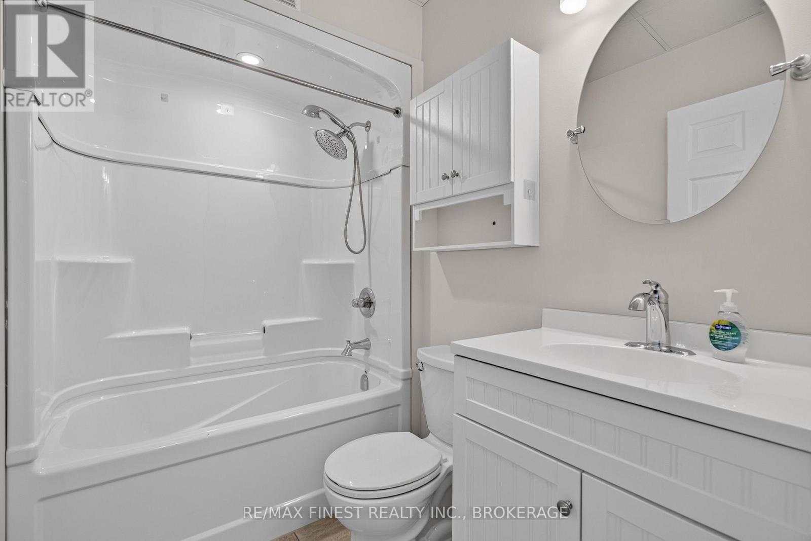 412 MALABAR DRIVE - Image 33