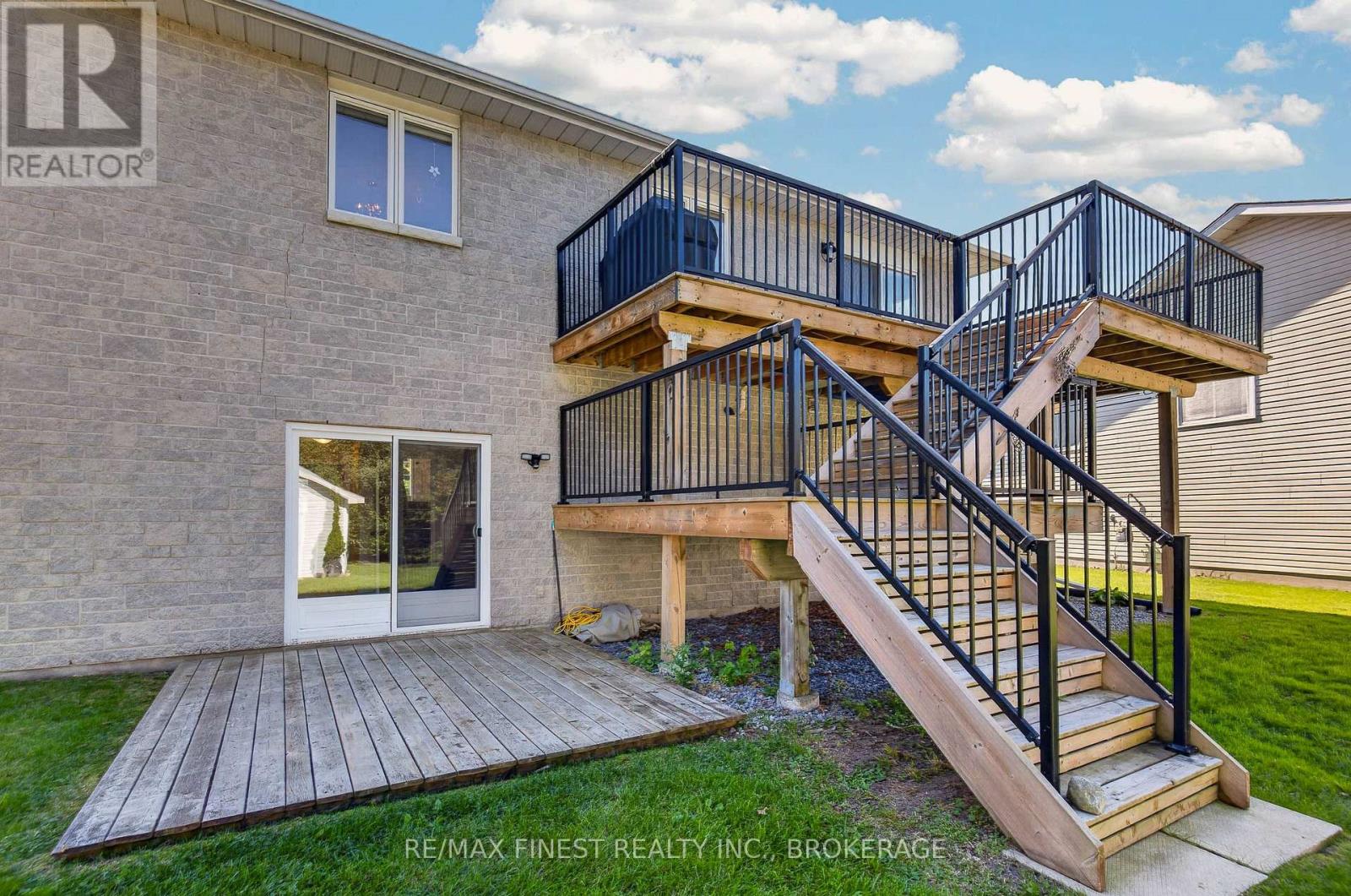412 MALABAR DRIVE - 43