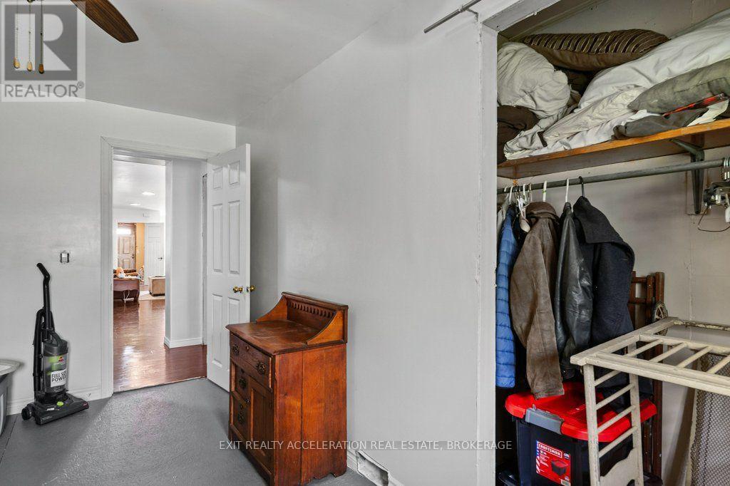 6715 COUNTY RD 2, Loyalist (Lennox and Addington - South) — photo 24