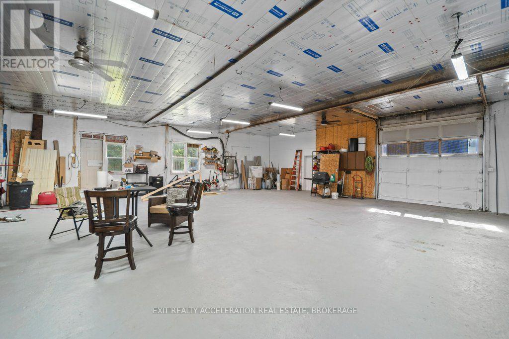 6715 COUNTY RD 2, Loyalist (Lennox and Addington - South) — photo 28