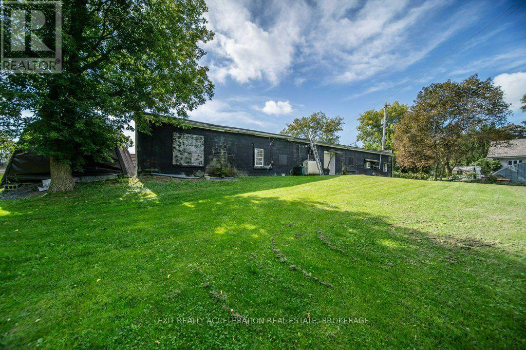 6715 COUNTY RD 2, Loyalist (Lennox and Addington - South) — photo 41